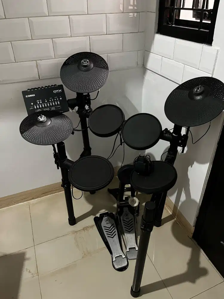 Drum Elektrik Yamaha DTX452K