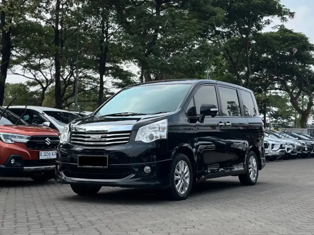 TOYOTA NAV1 V LIMITED 2.0 AT HITAM 2016 KM 129RB