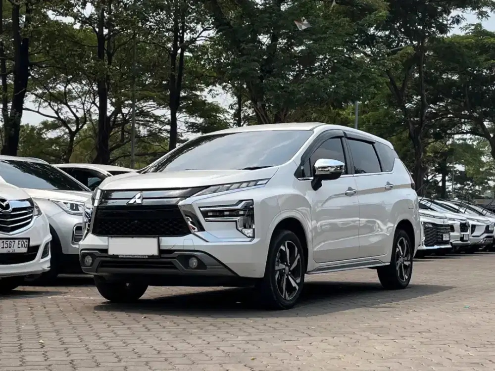 MITSUBISHI XPANDER ULTIMATE 1.5 AT MATIC 2024 PUTIH, KM 20RB