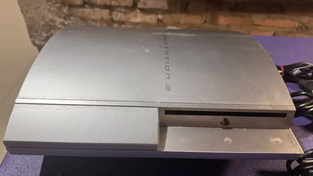 PS3 Fat 500GB pemakaian pribadi Full Set siap main
