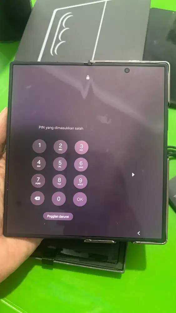 Samsung galaxy fold 7 1TB ex sein like new
