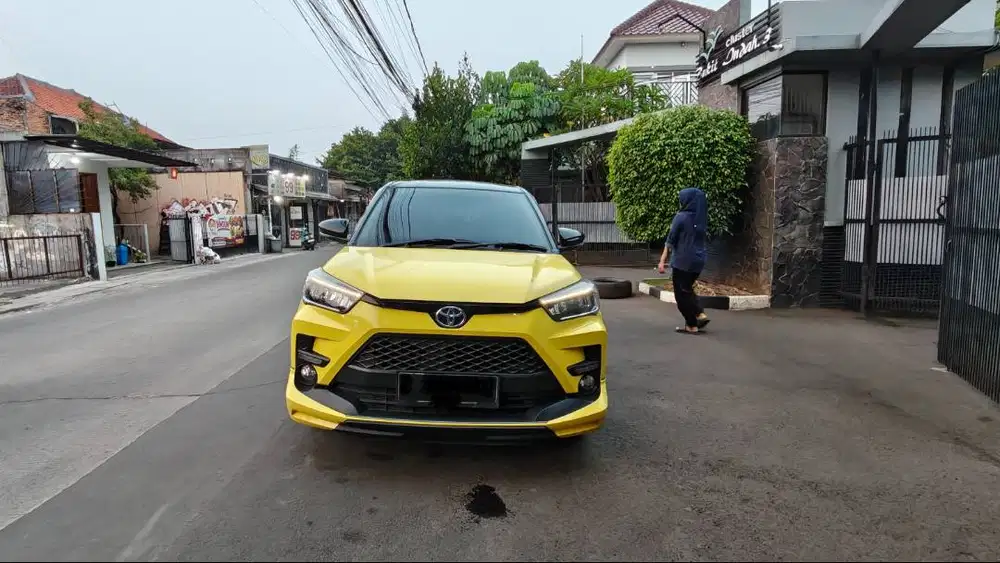 TOYOTA RAIZE (2022) 1.0 GR SPORT 2-TONE