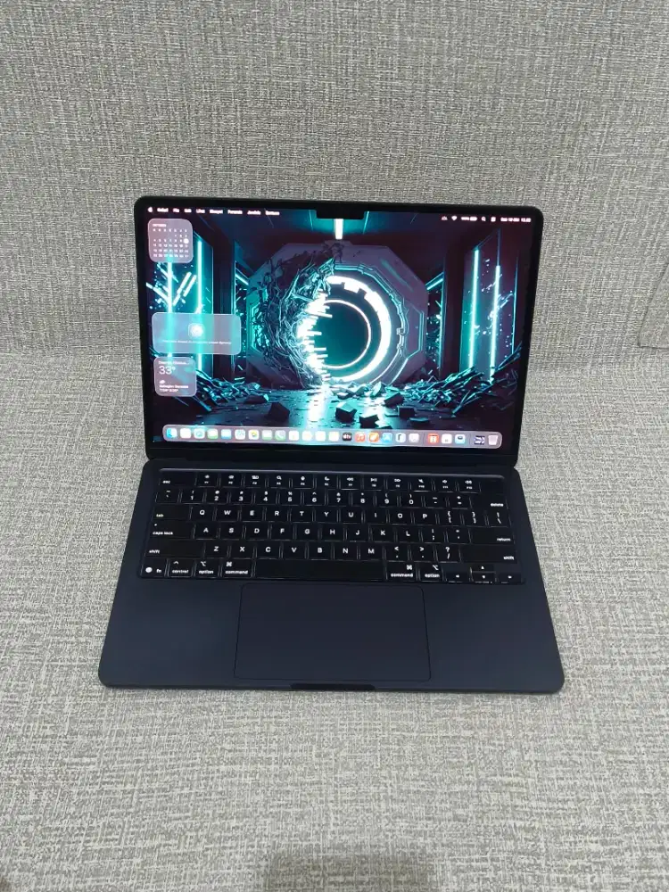 MacBook Air Retina M4 13-inch 2025( iBox)
Chip Apple M4
Ram 16GB/256GB