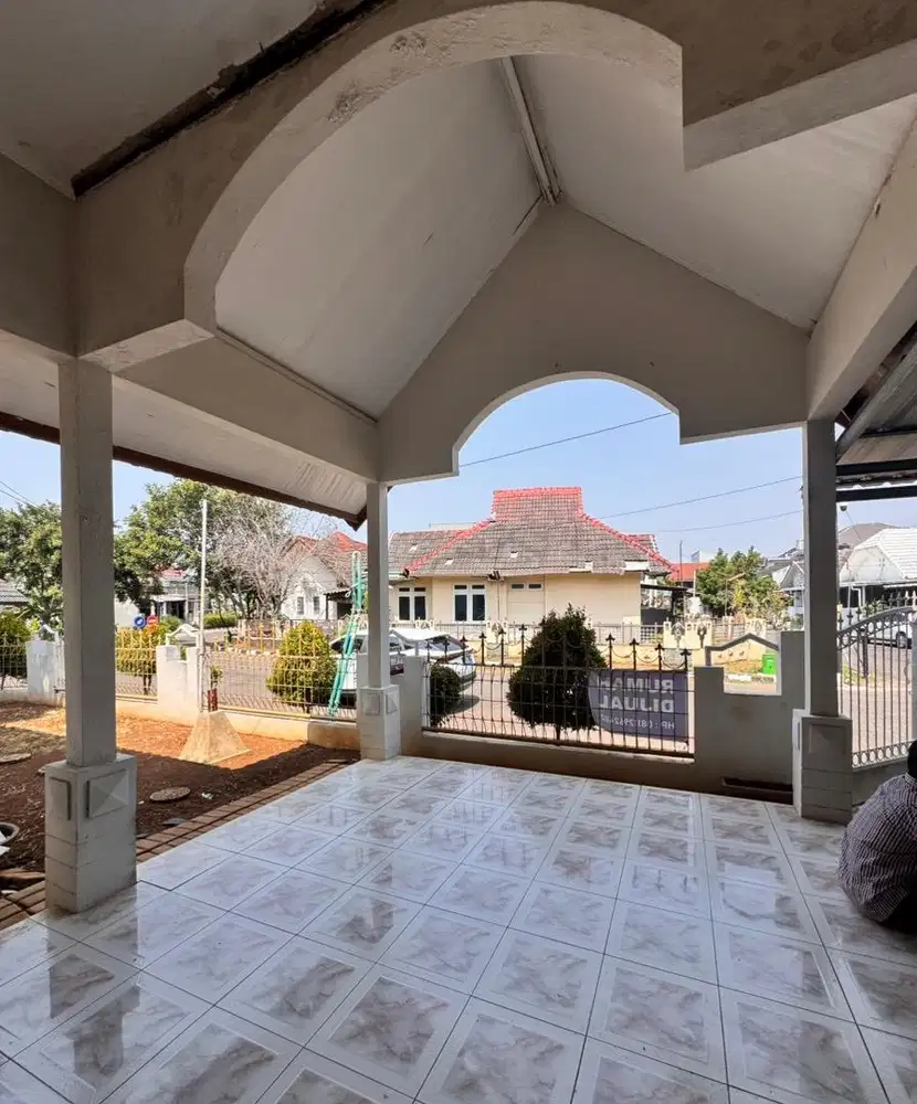 DIJUAL RUMAH JALAN LEBAR SBI SRONDOL BUMI INDAH SUMURBOTO