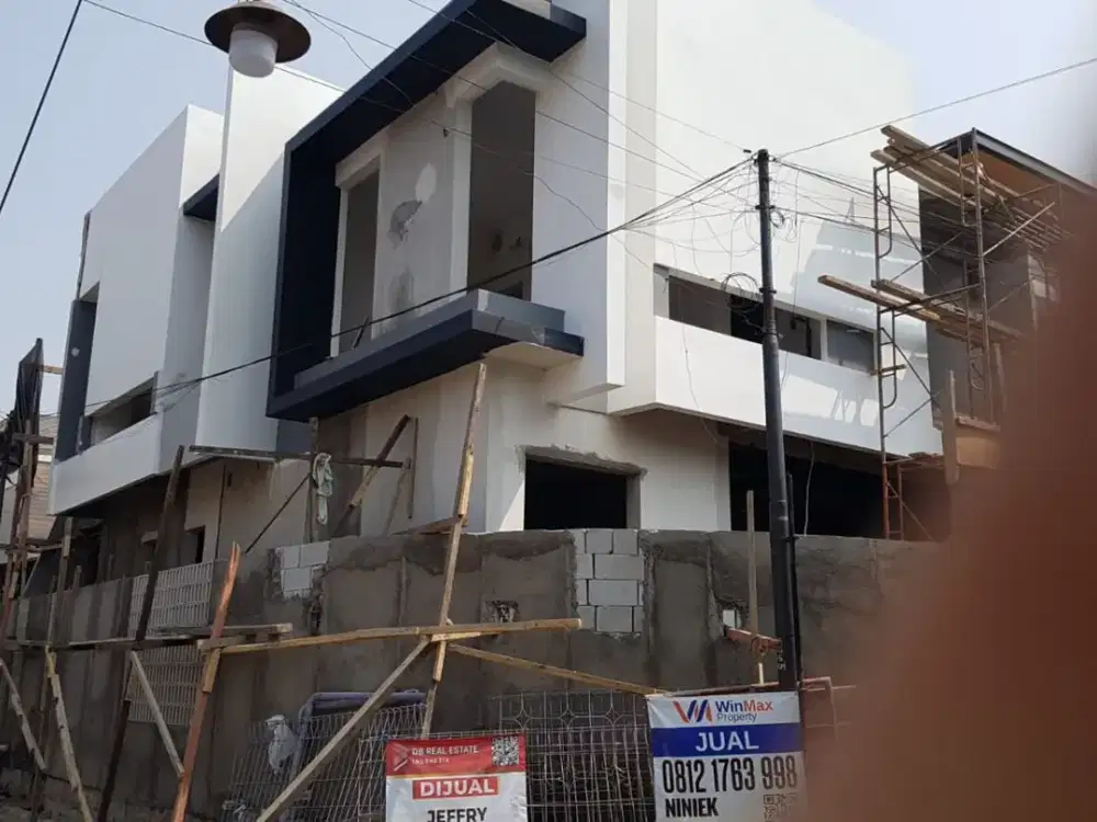 BARU GRESS RUMAH HOOK DARMO PERMAI SELATAN SURABAYA BARAT. PAKUWON MALL, PAKUWON INDAH, SAMPOERNA ACADEMY, HR MUHAMMAD, MAYJEN  SUNGKONO, Dll