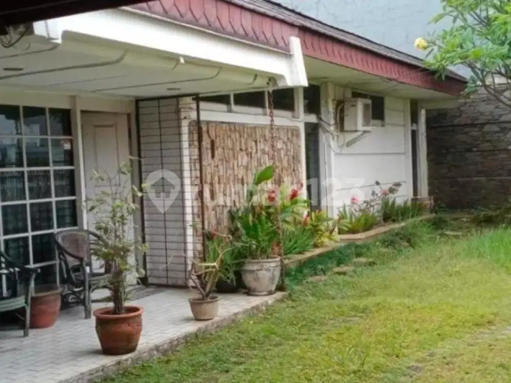 Rumah di Turangga Buahbatu Bstunungal Bandung