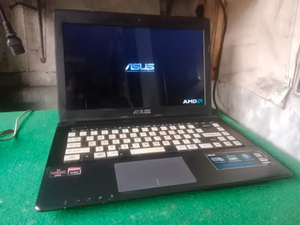 Laptop asus siap pakai NEGO