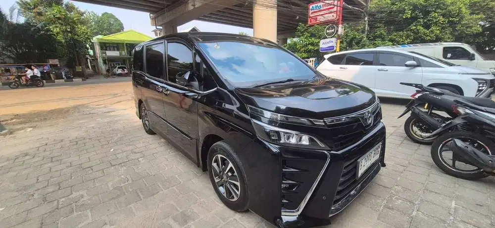 Toyota Voxy 2020 Bensin