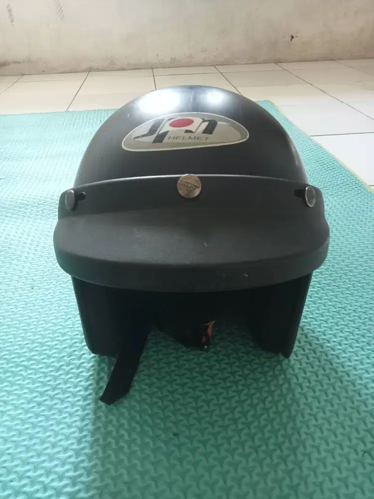 Helm BOGO Jpn masih bagus Pemakaiaan