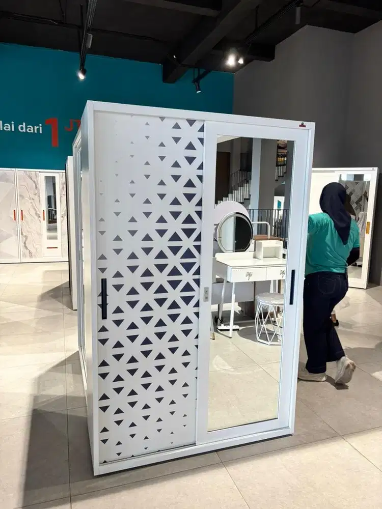 Lemari baju aesthetic