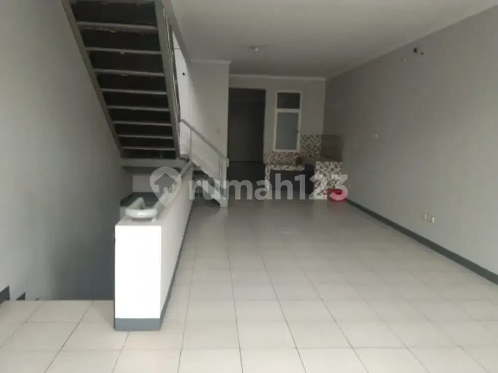 Jarang ada! kan Ruko 3 lantai di Kota Baru Parahyangan - Tatar Banyak Niaga