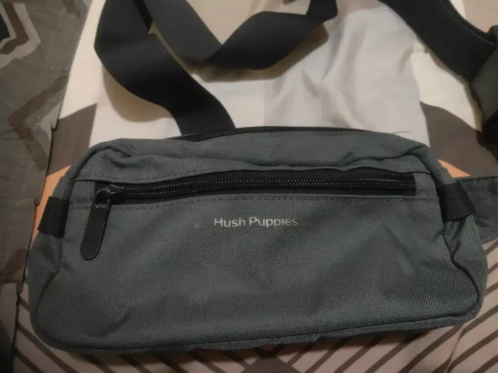 Tas sling bag hush puppies original