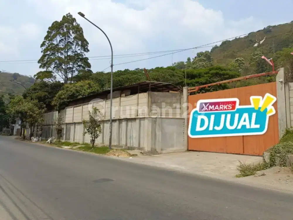Gudang Murah siap pakai lokasi strategia di Kerkoff hanya 10 menit dari Exit Tol Baros Cimahi