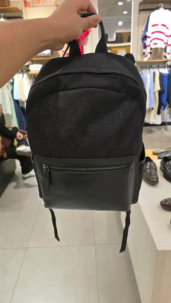 Back pack. Tas Hush Puppies masih segel