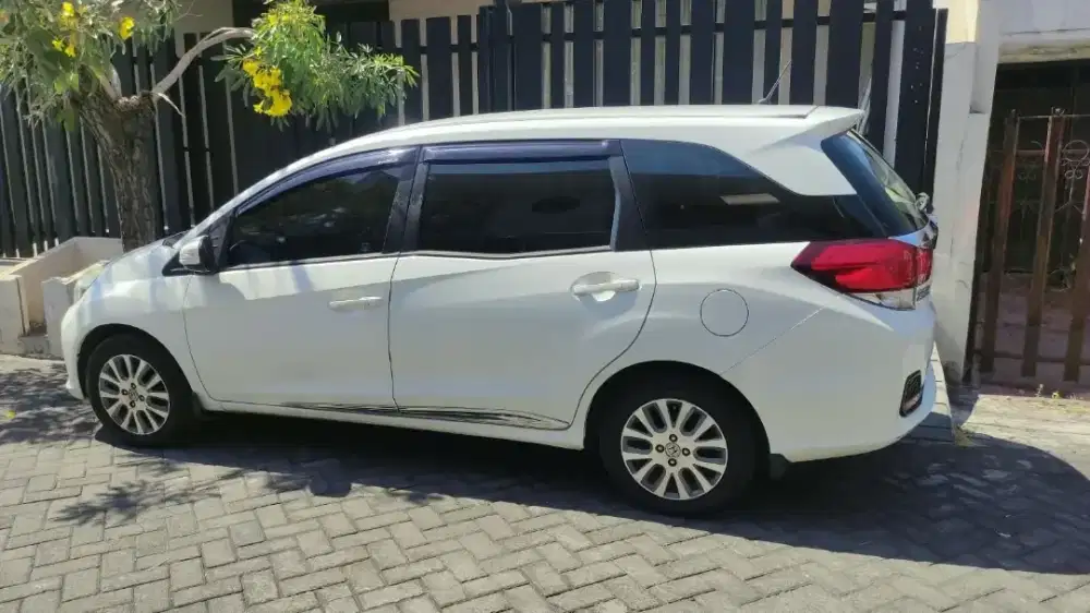 Honda Mobilio E Prestise 2014/2015