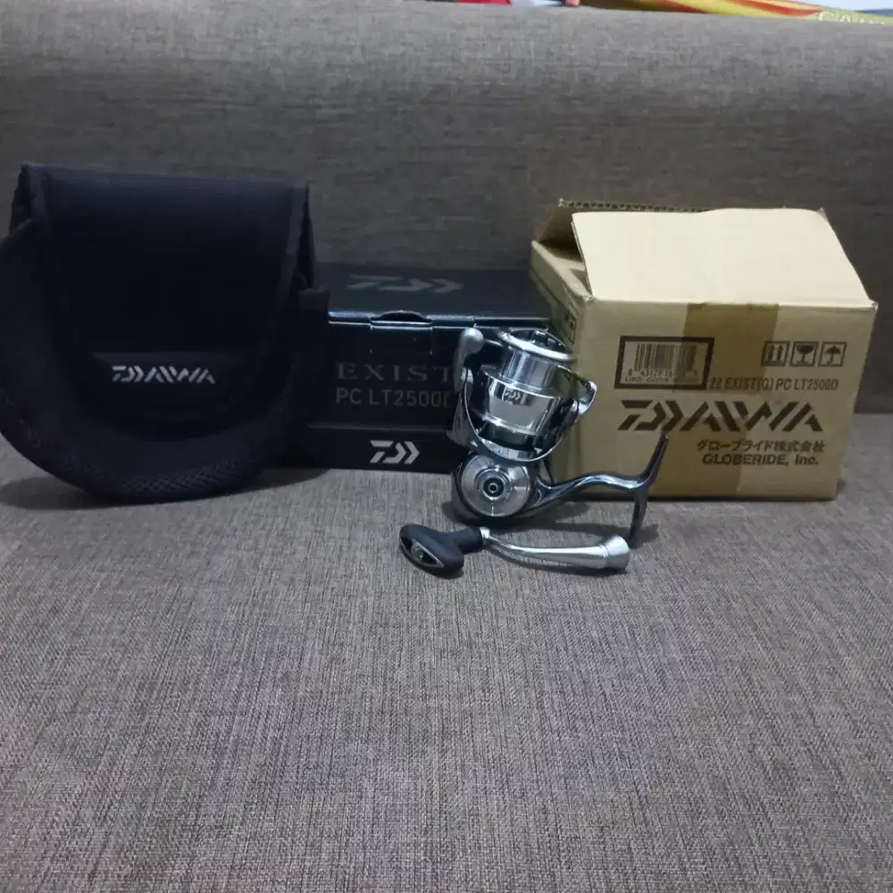 Reel daiwa exist 2500 (2022)