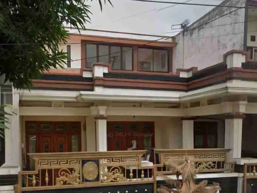 Rumah Mewah 2 Lantai