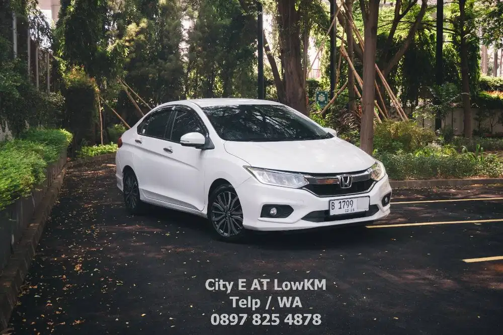 LowKM Honda City E 2018 RS 2017 Vios civic hrv 2019 altis putih