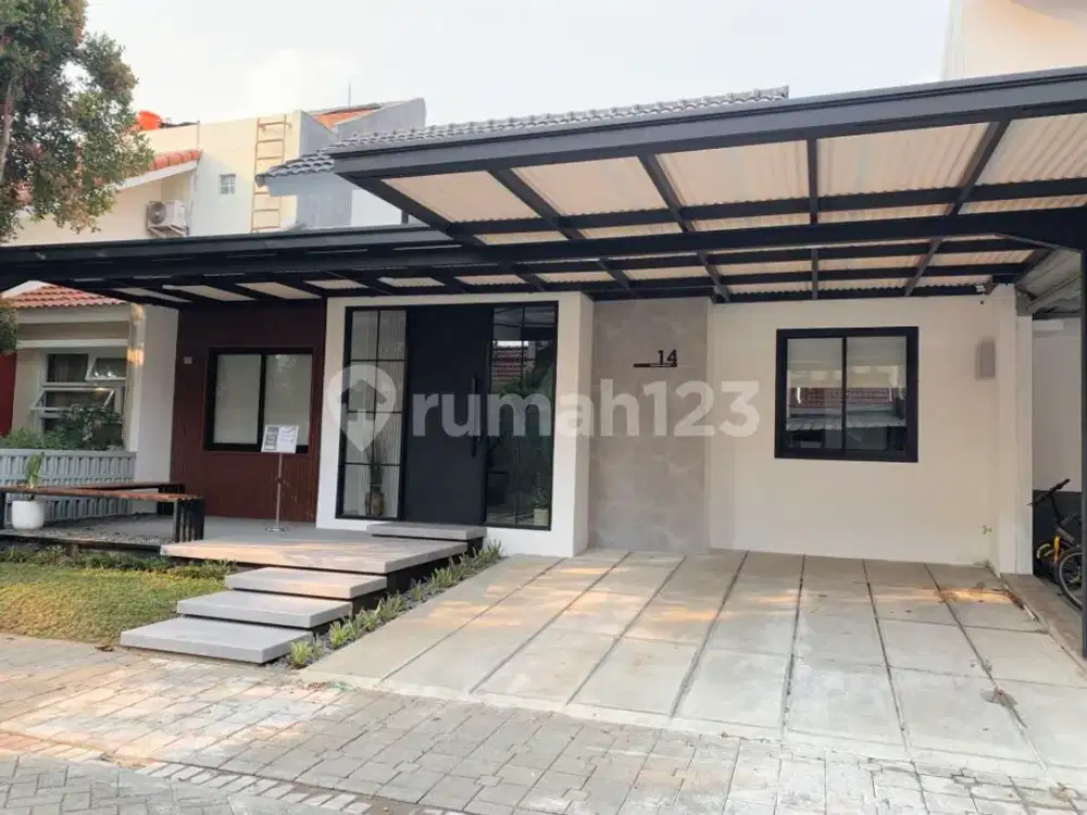 Rumah Full Renovasi & Full Furnished seperti Baru dekat Town Center & Sekolahan di Kota Baru Parahyangan