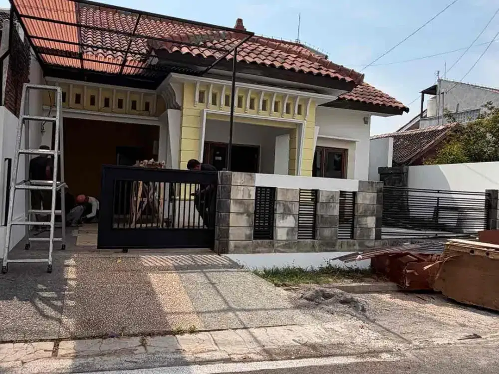 djual rumah di daerah manyaran luas tanah 220 ,pasti murah