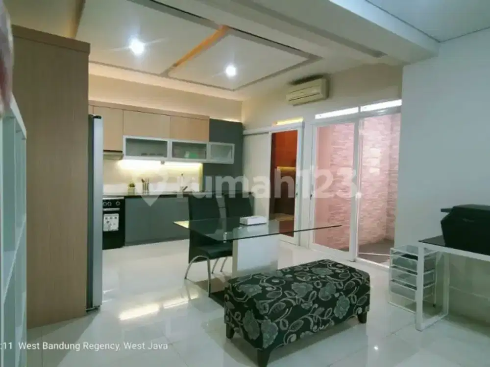 Rumah super nyaman siap huni di Kota Baru Parahyangan