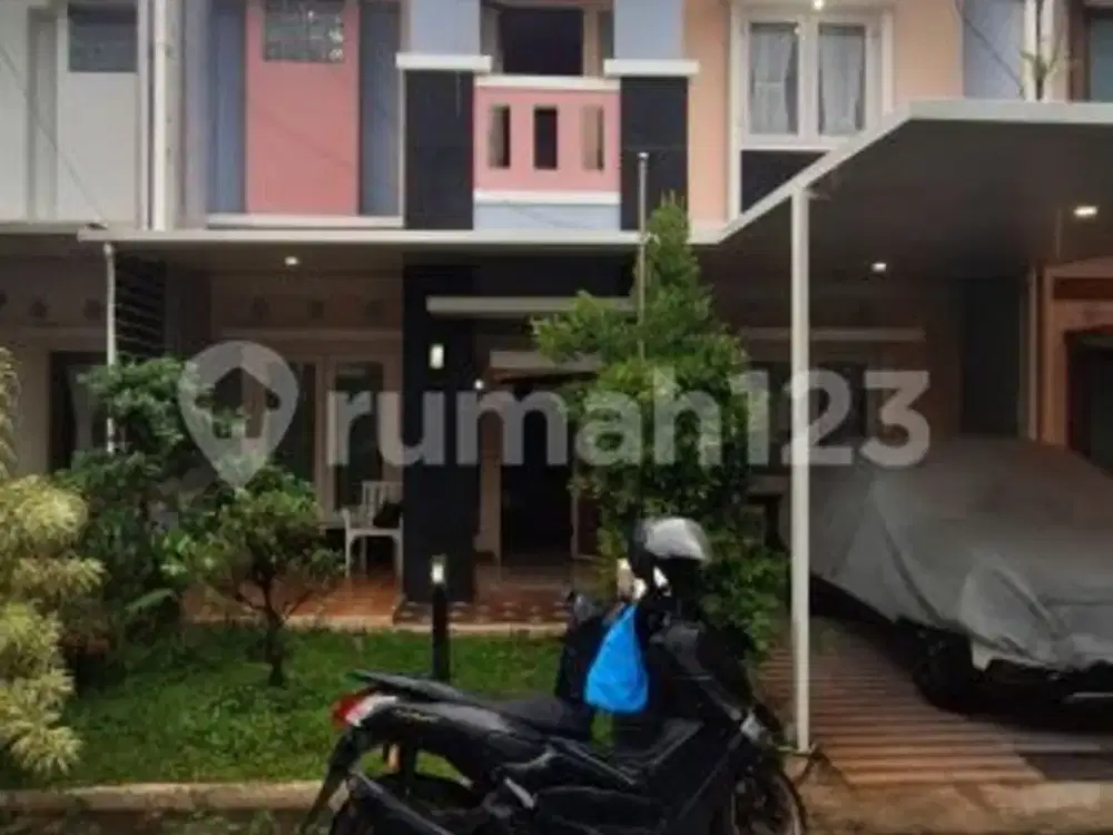 Sapphire Townhouses Cipagalo Full Furnished
