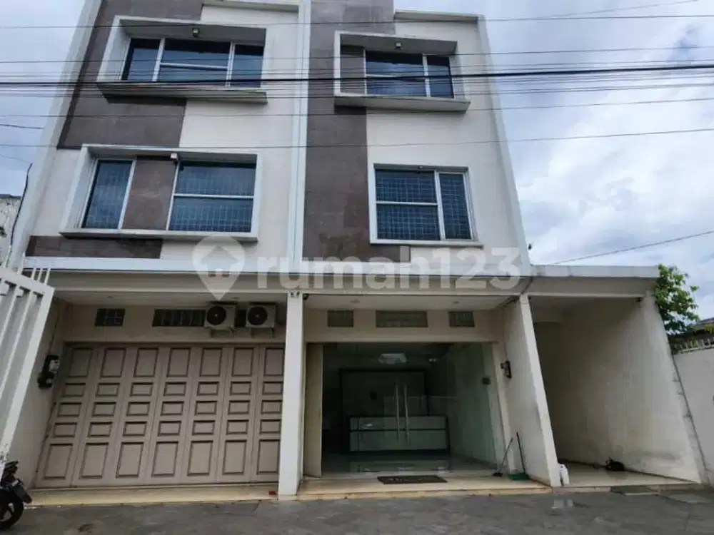 Dijual Ruko Rendeng Sudirman Mewah dan Lokasi Strategis