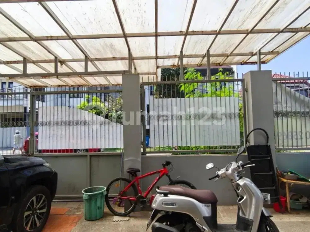 Dijual Batununggal Jelita 2.5 Lantai Nego