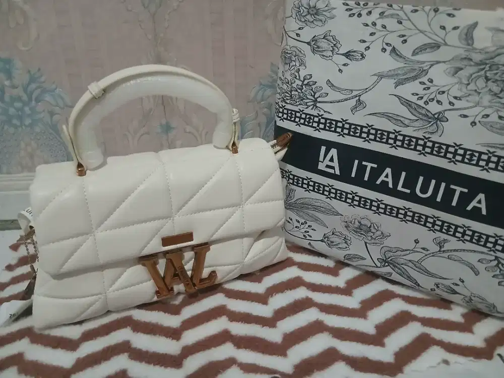 Tas merek Italuita
