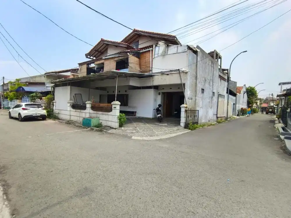 DIJUAL RUMAH HOOK 2 LANTAI HARGA NEGO - CIJERAH BANDUNG