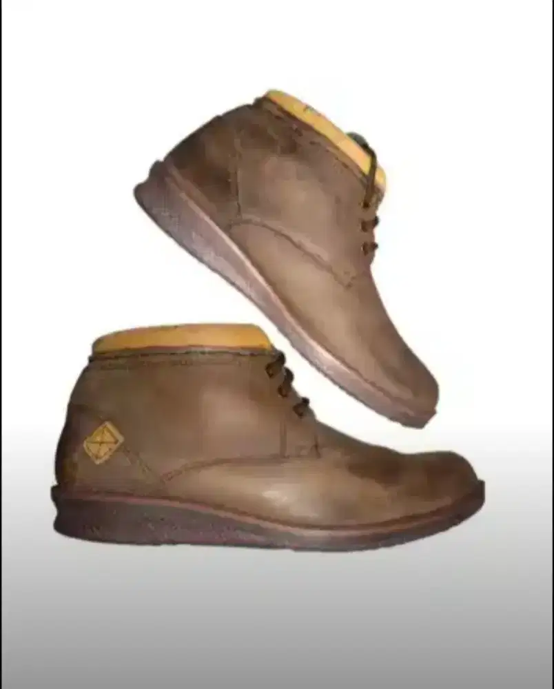 Sepatu kulit Boots prelov branded Gino Mariani Original sze 41 Cokelat