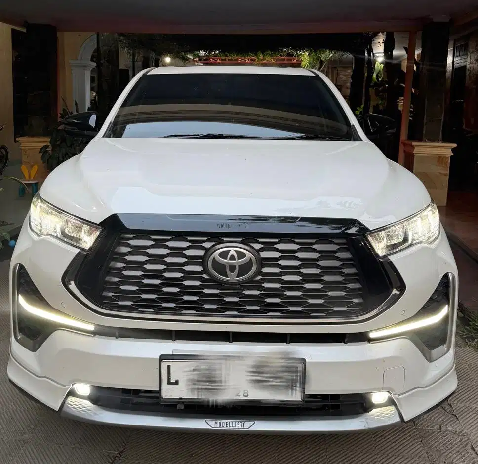 Dijual Toyota zenix Hybrid V modelista