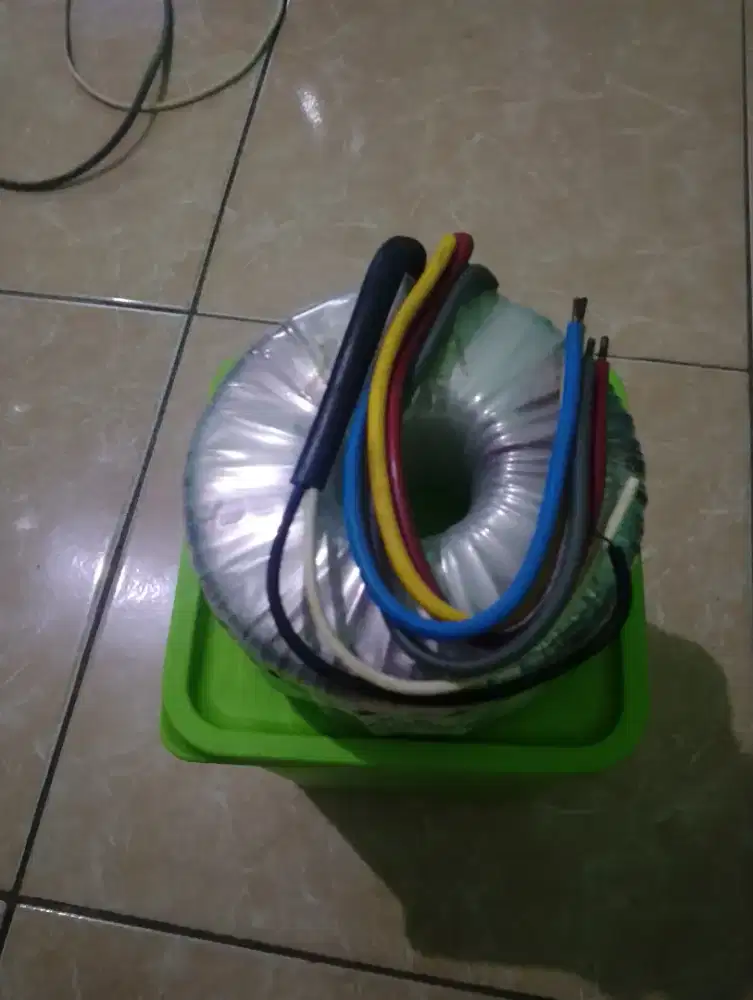 Trafo toroid (Trafo donat)