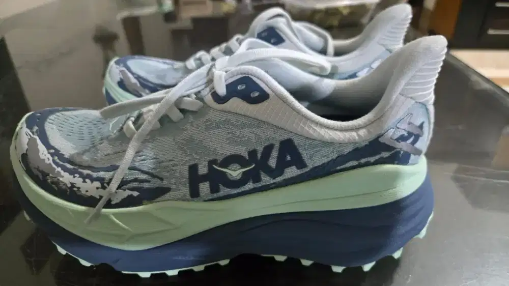 Jual sepatu Hoka Stinson 7 ukuran 38 EU,