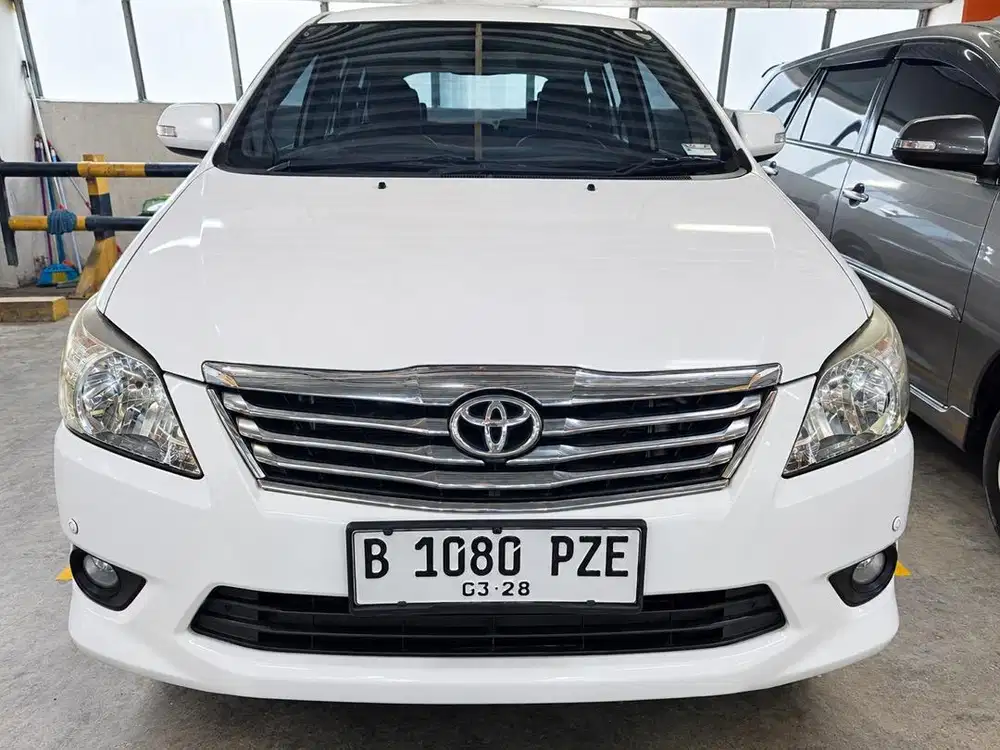 TOYOTA INNOVA V 2.0 MANUAL BENSIN 2013 ISTIMEWA RECORD TDP 32 jt