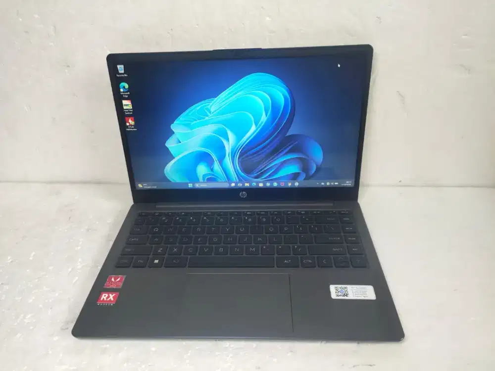 B1643 hp 245 G10 AMD Ryzen 3-7320U Ram 8GB ssd 256GB