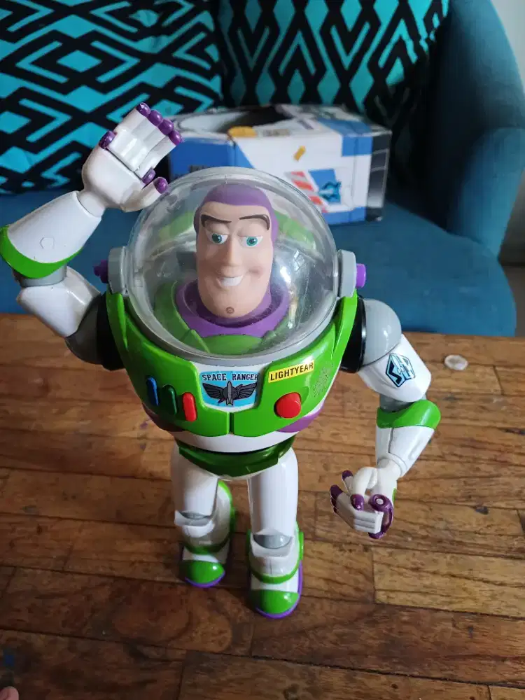 Buzz lightyear Toy Story
