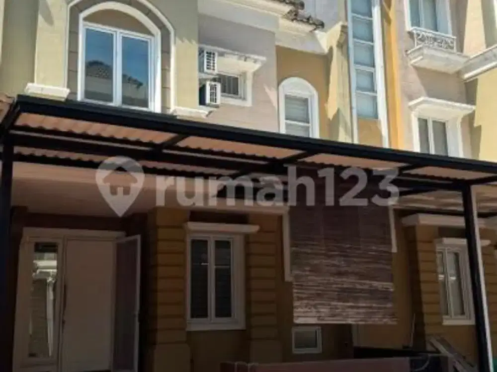 Disewakan Rumah 2 Lantai Semi Furnished di Samara Village Gading Serpong