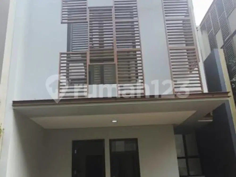Dijual Rumah 2 Lantai Siap Huni di Cluster Whelford BSD