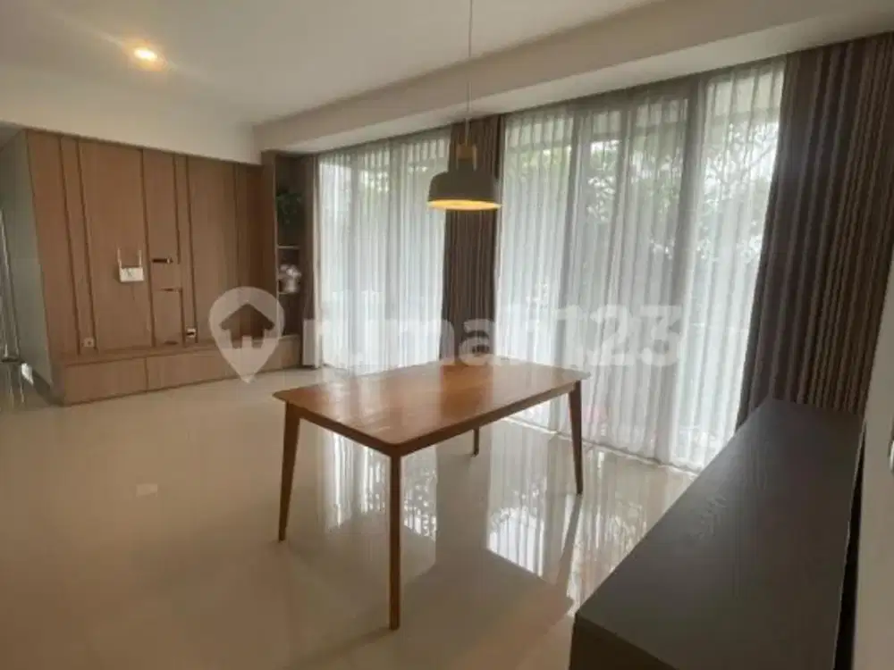 Disewakan Apartment 3+1 BR Siap Huni di Rainbow Spring Condovillas Gading Serpong