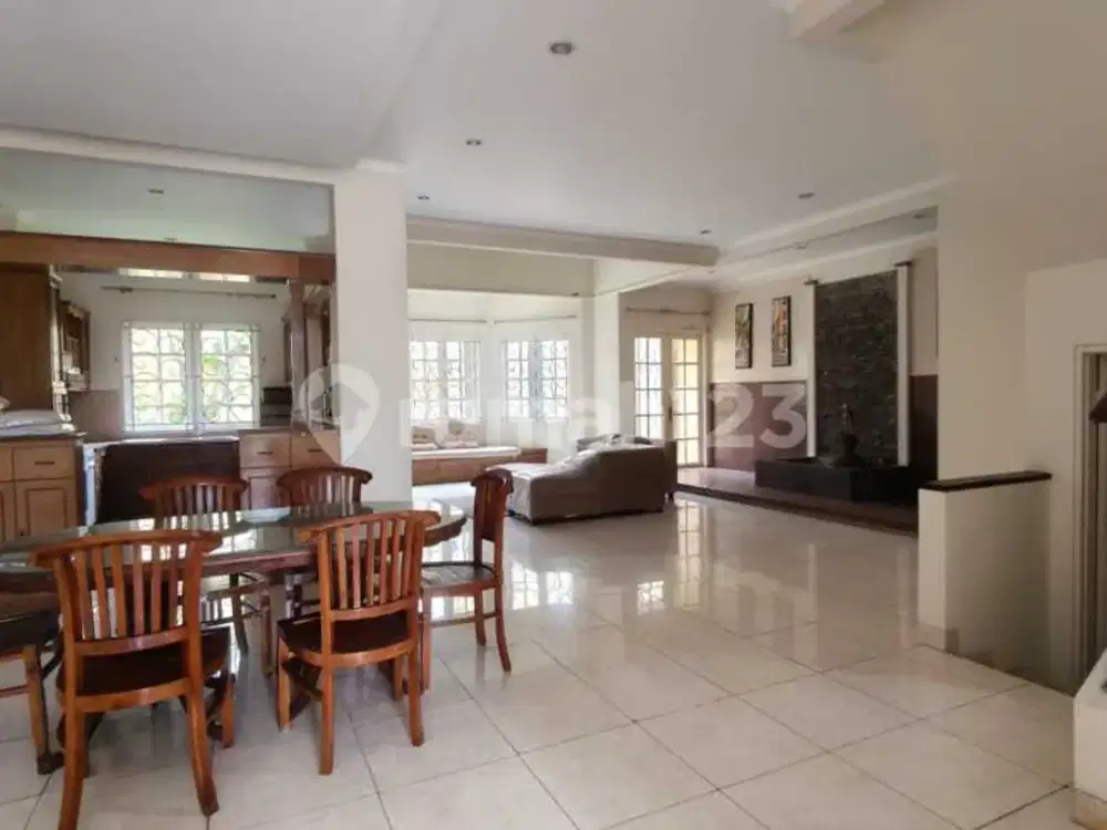 Rumah Disewakan Taman Giri Loka - BSD