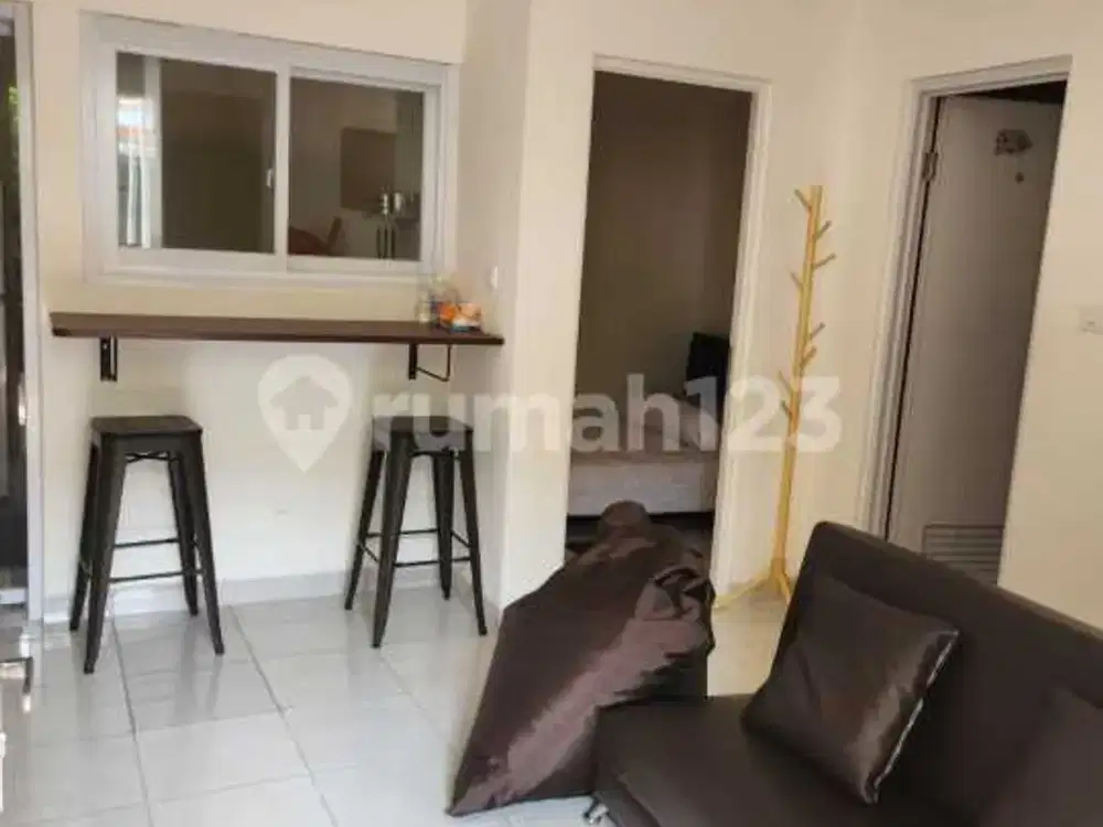 Disewakan Rumah 2 Lantai Semi Furnished di Cluster Martinez Gading Serpong