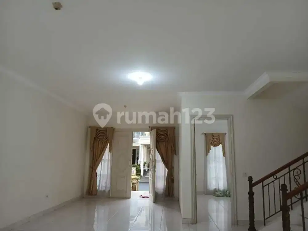 Disewakan Rumah 2 Lantai Siap Huni di BSD The Green