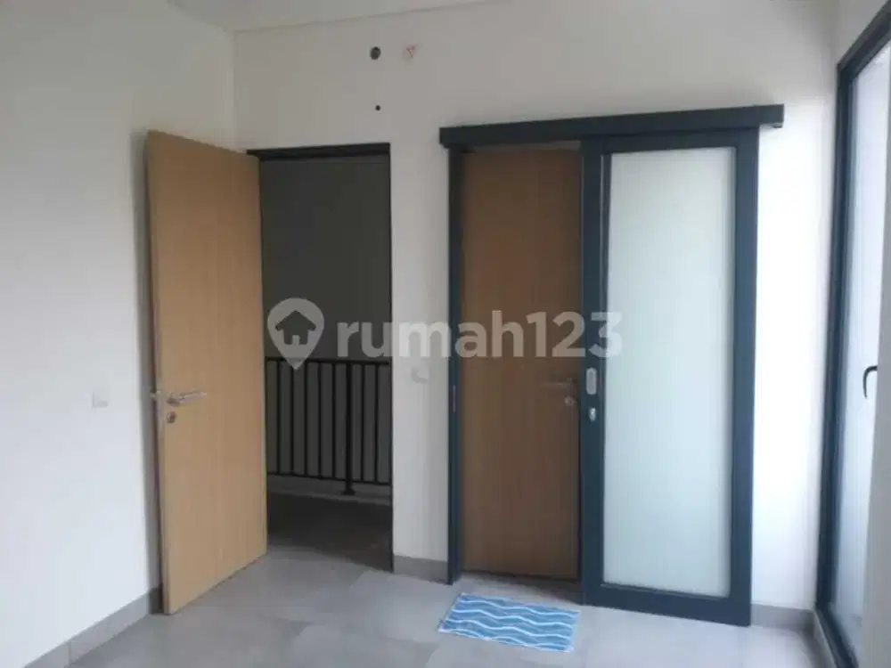 Disewakan Rumah 2 Lantai Siap Huni di BSD Yuthica