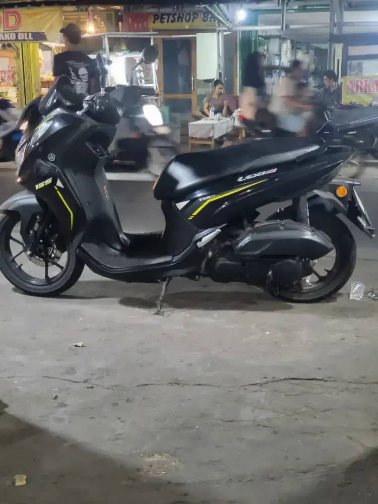 Lexi LX 155 thun 2024 km rendah