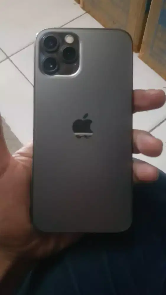 Iphone 12 pro minus