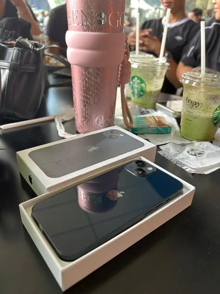Iphone 13 128 garansi apple on 2027