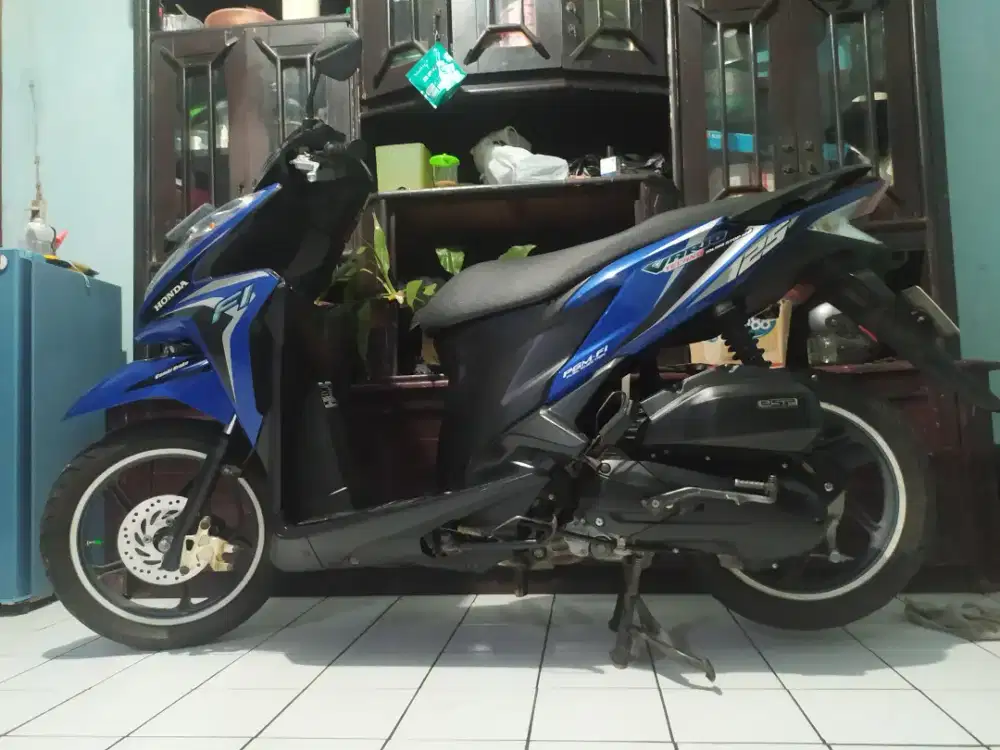 Vario 125 biru thn 2014