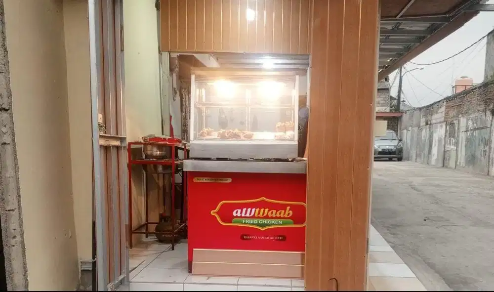 Dijual meja etalasee buat jualan ayam kentaki