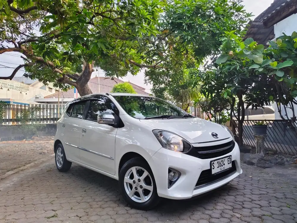 HARGA CASH TOYOTA AGYA G 2015 pcd jazz Yaris brio swift